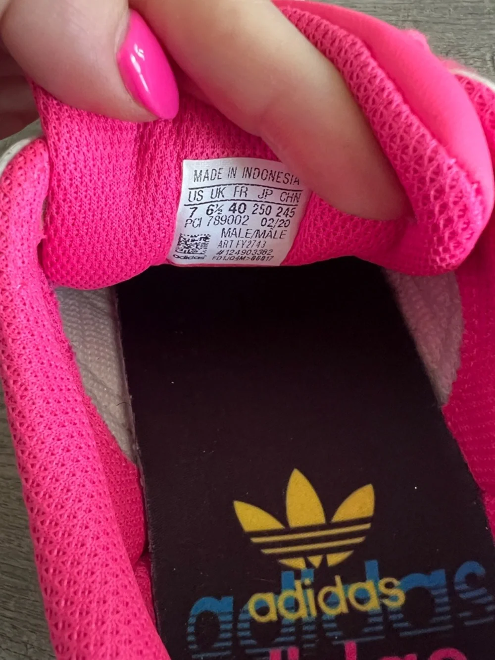 adidas Superstar Women's Bright Sonic  Pink Lace-Up Sneakers Size 40 M7, W9 - Picture 7 of 7